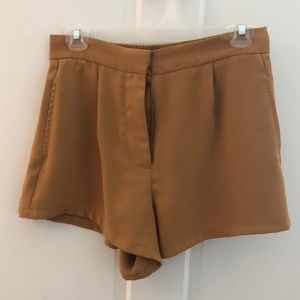 H&M gold flowy shorts